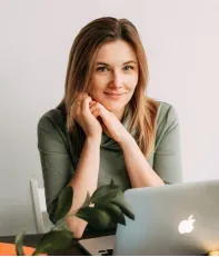 Анна Мельникова